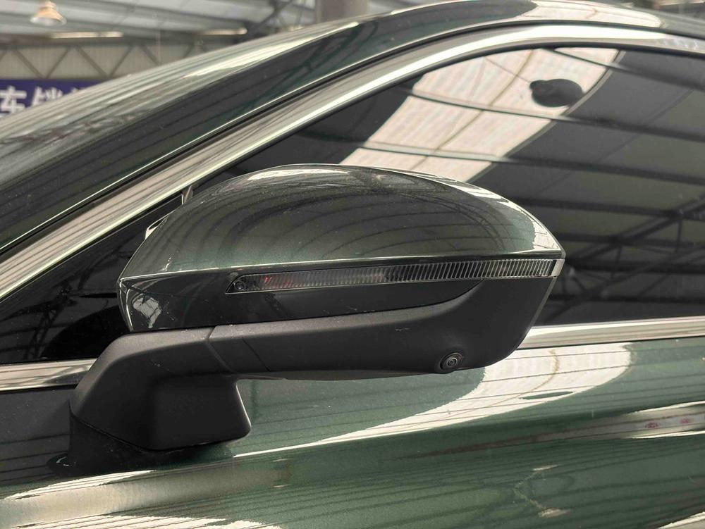 GEELY Emgrand 2025 car image #11