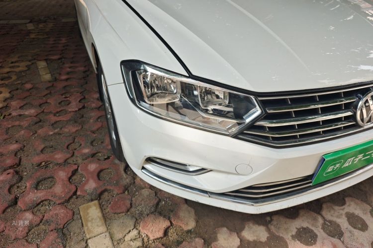 Volkswagen Bora 2016 car image #8