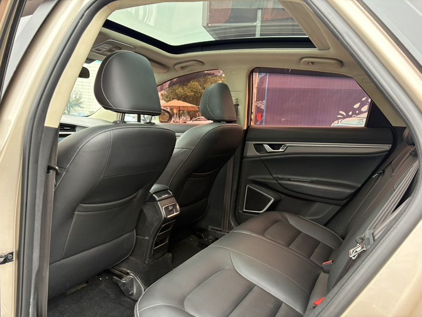 GEELY Emgrand GS 2017 #9 GEELY Emgrand GS 2017 car image #9