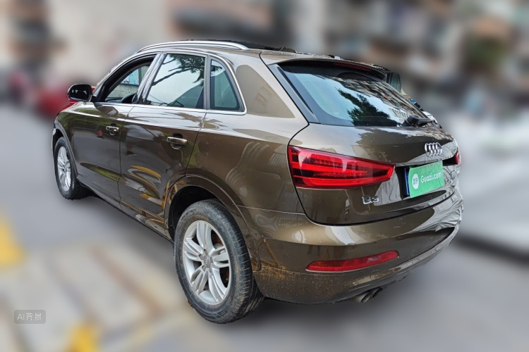 Audi Q3 2015 car image #5