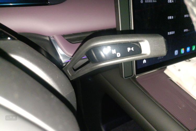 2026 #16 2026 imagen de coche #16