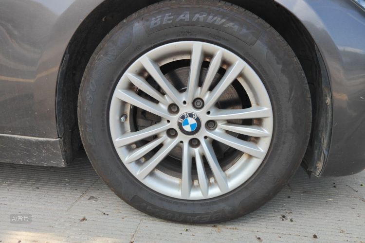 BMW 3 Series 2015 #9 BMW 3 Series 2015 car image #9
