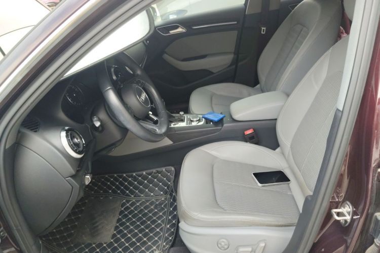 Audi A3 2019 car image #15