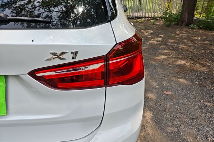 BMW X1 2017 #8 BMW X1 2017 car image #8