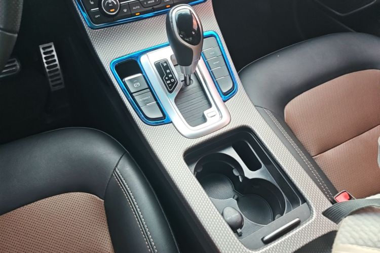 GEELY Emgrand GS 2018 #14 GEELY Emgrand GS 2018 car image #14