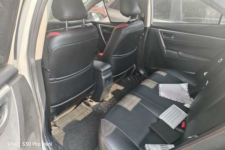 Toyota Corolla 2016 car image #17