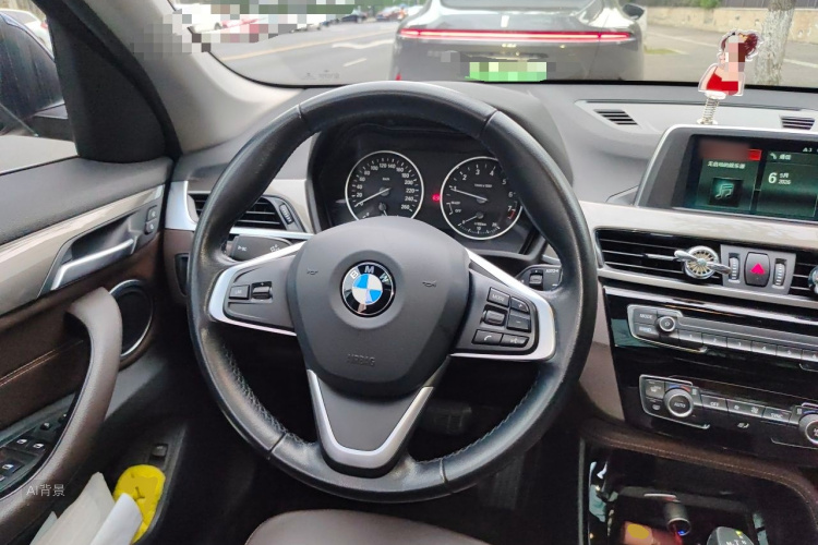 BMW X1 2017 #12 BMW X1 2017 car image #12
