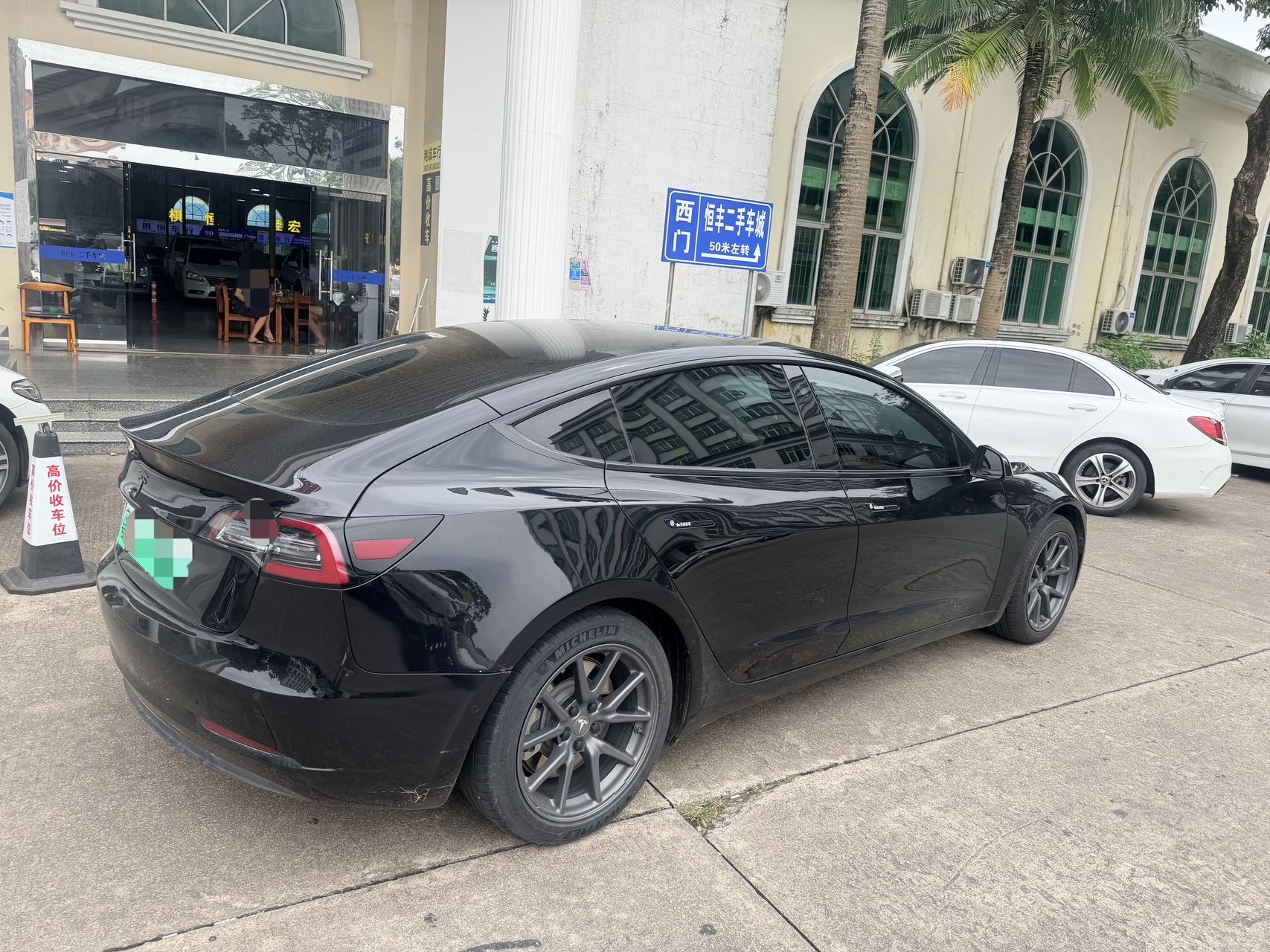 Tesla Model 3 2021 car image #4