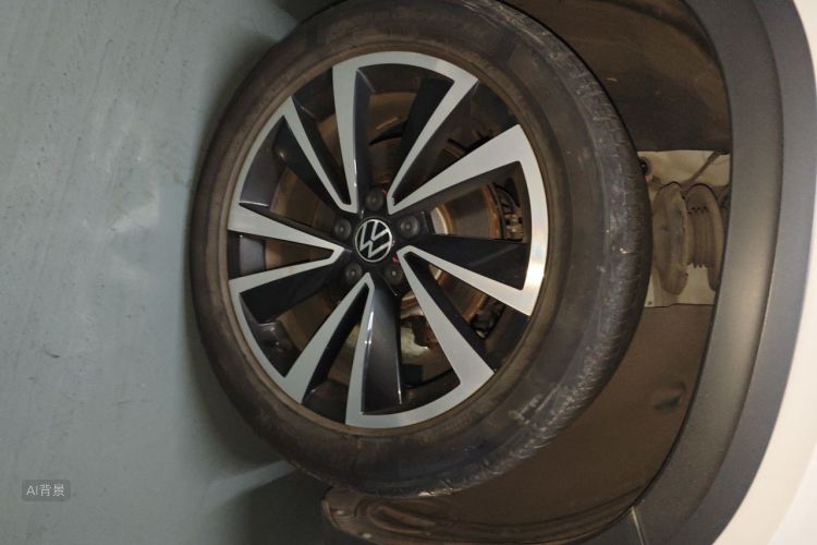 Volkswagen Tharu 2021 car image #9