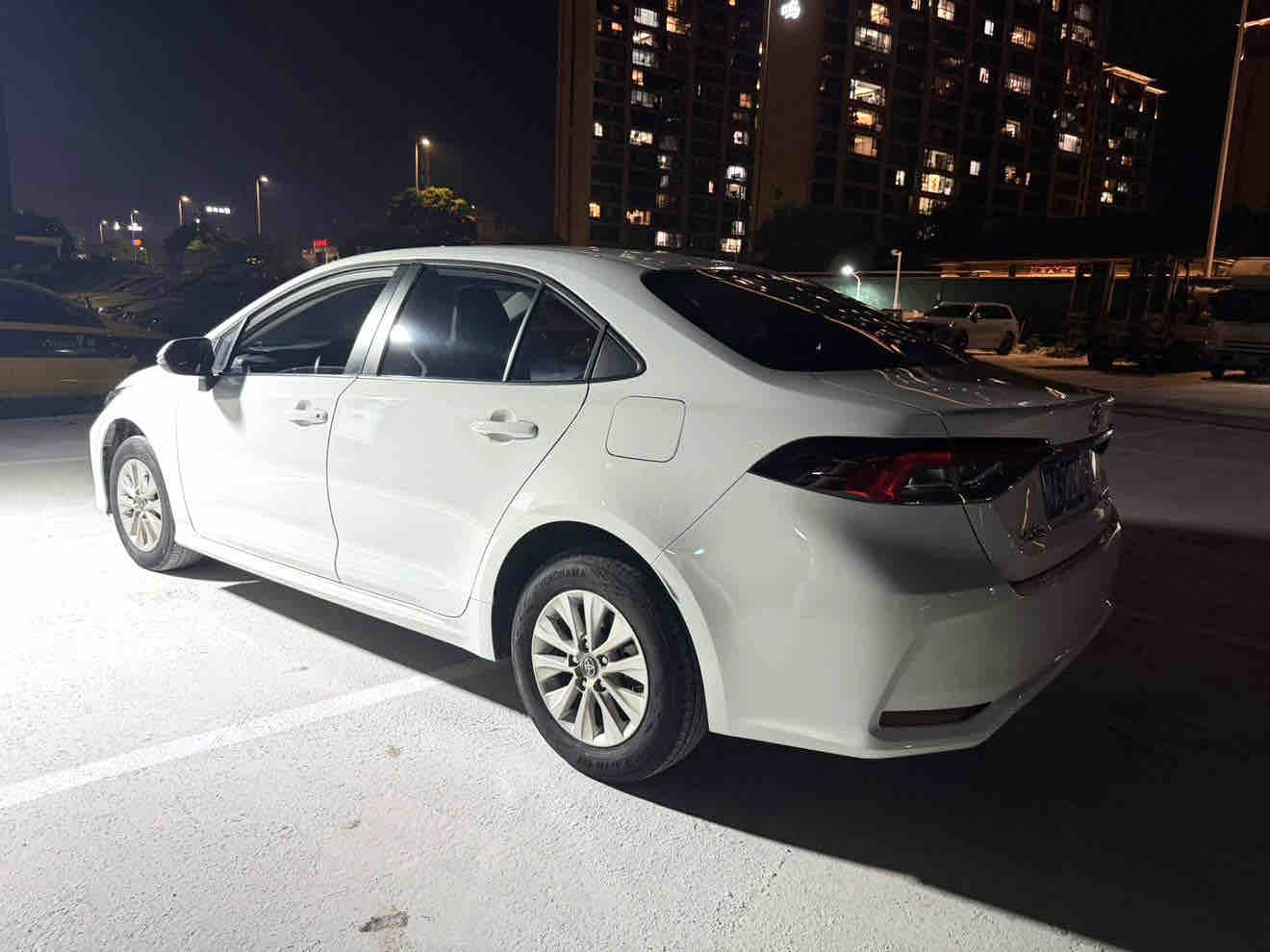 Toyota Corolla 2024 immagine di auto #4