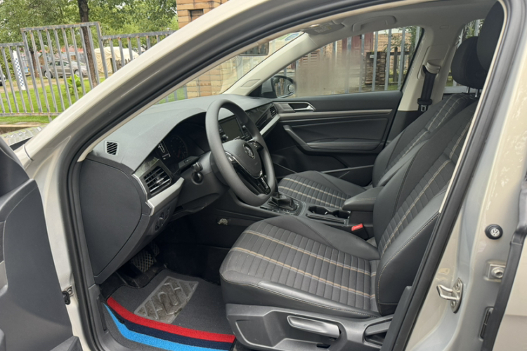 Volkswagen Lavida 2019 #10 Volkswagen Lavida 2019 car image #10