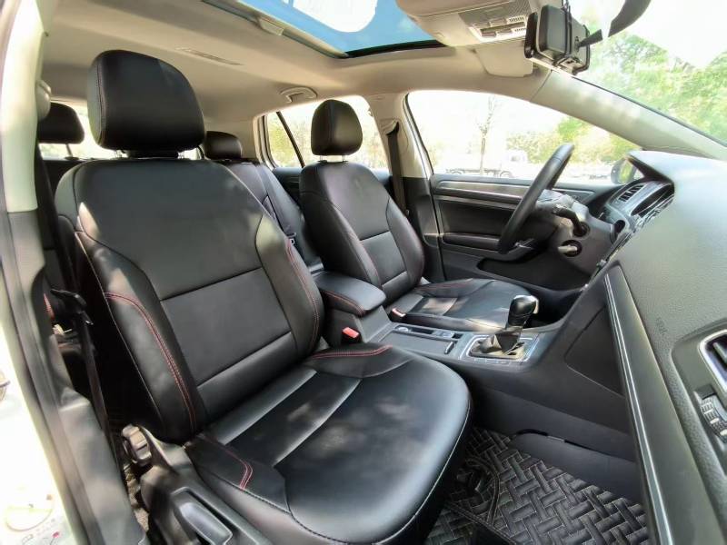 Volkswagen Golf 2014 car image #7