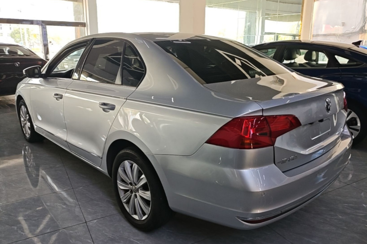 Volkswagen Bora 2018 #5 Volkswagen Bora 2018 صورة سيارة #5