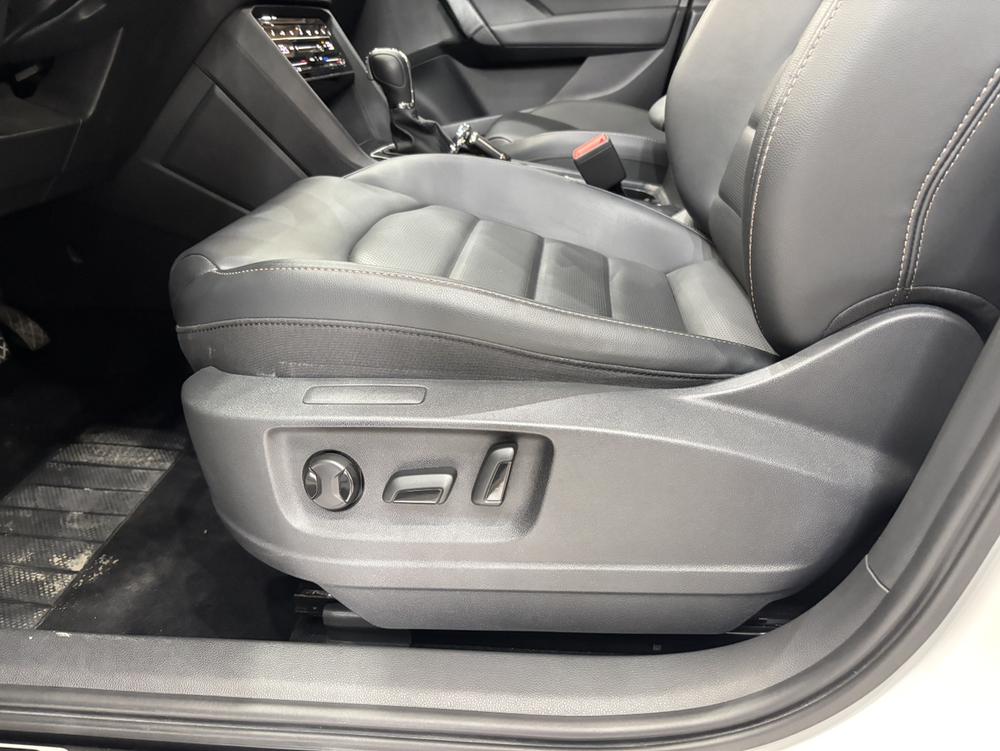 Volkswagen Tharu 2022 car image #18