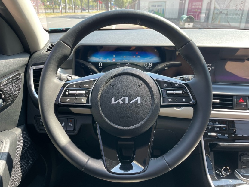 Kia Seltos 2023 #14 Kia Seltos 2023 car image #14