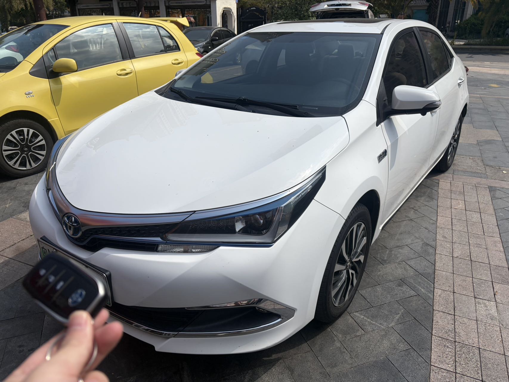 Toyota Corolla Hybird E+ 2019 Toyota Corolla Hybird E+ 2019 car image
