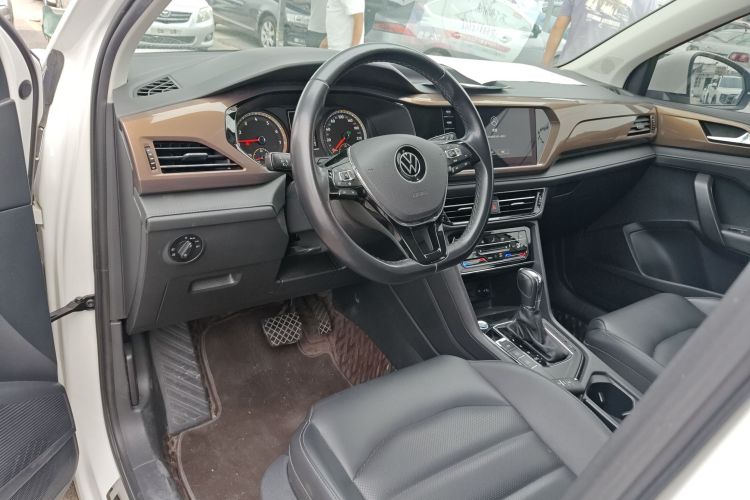 Volkswagen Tharu 2021 #11 Volkswagen Tharu 2021 car image #11