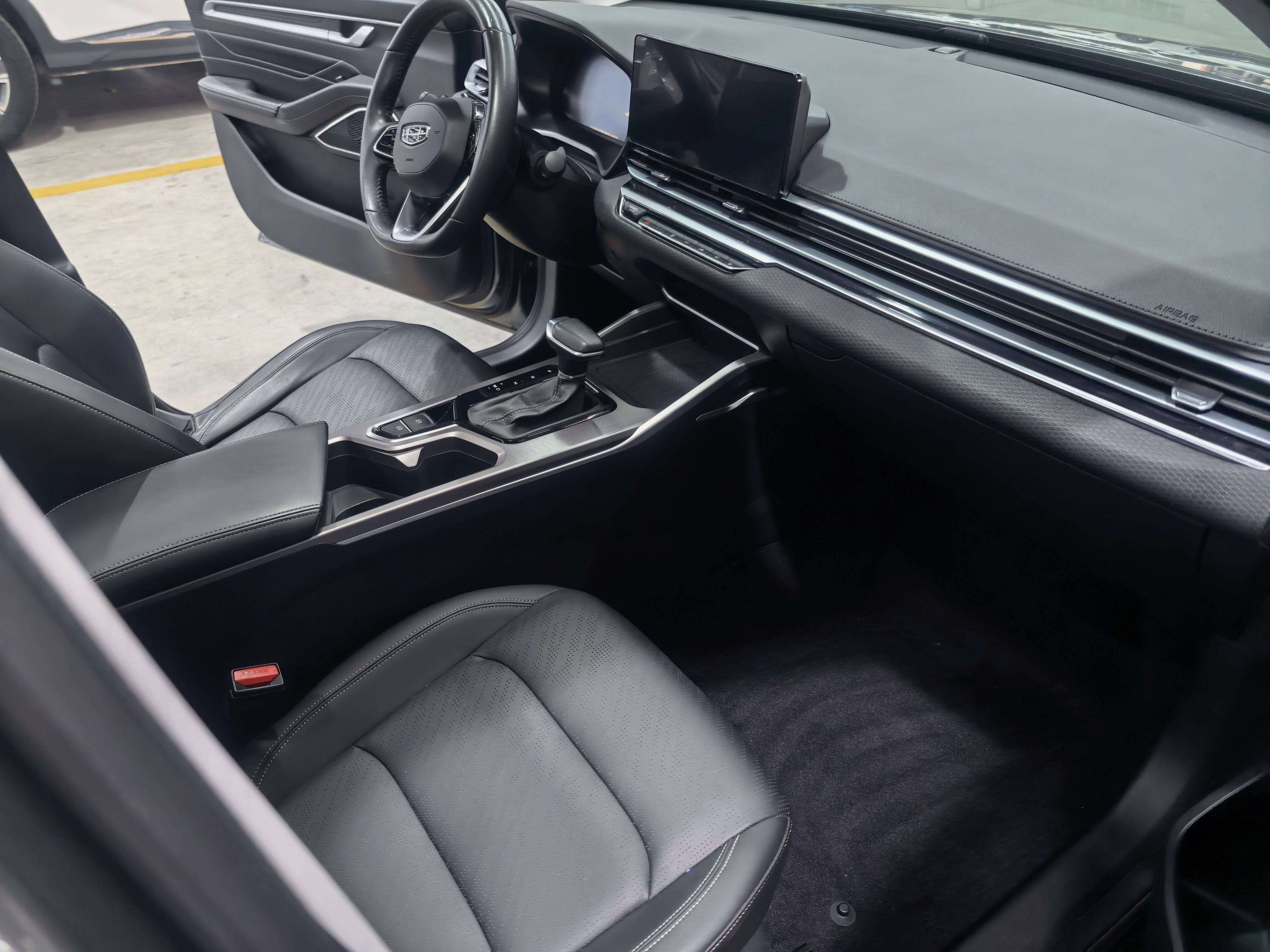 GEELY Emgrand 2021 car image #6
