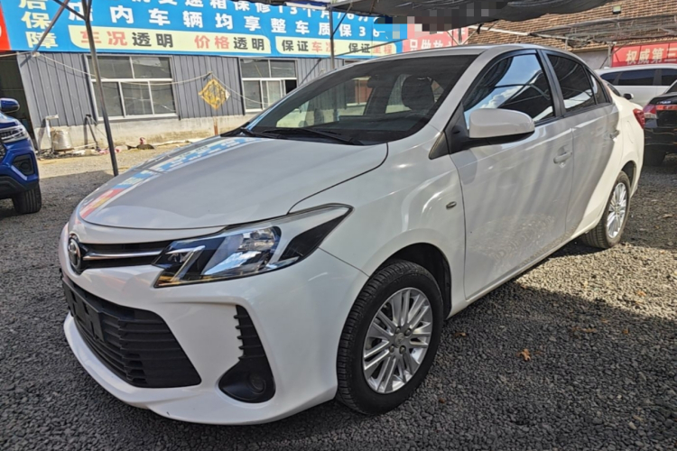 Toyota Vios 2021 #2 Toyota Vios 2021 immagine di auto #2