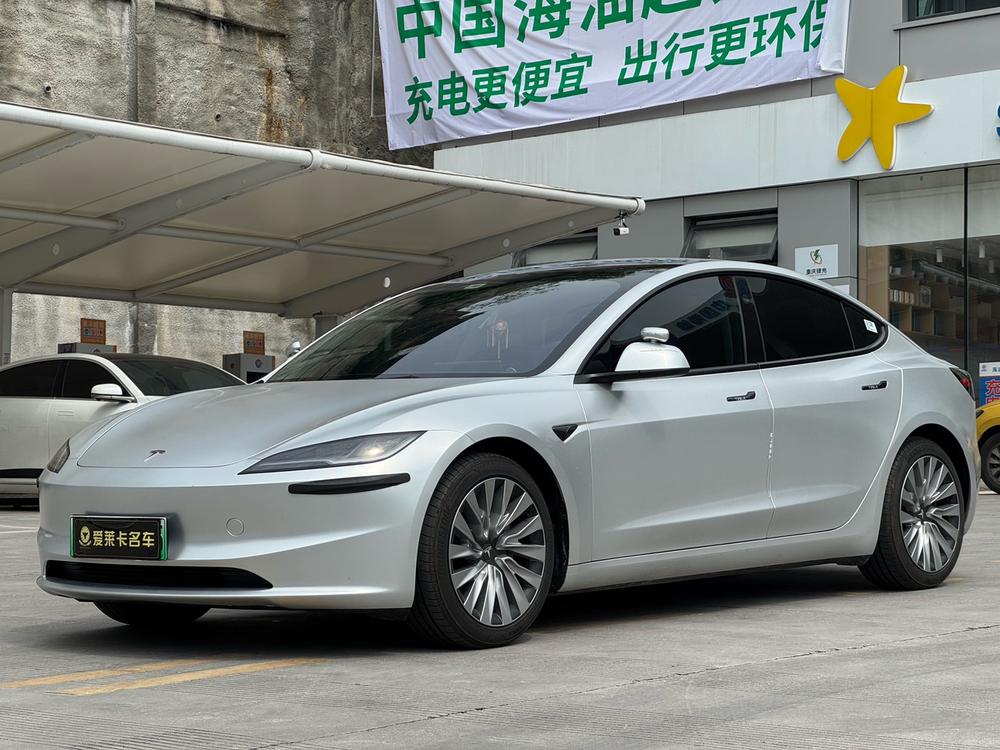 Tesla Model 3 2025 car image 