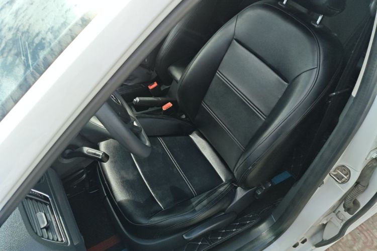 Volkswagen Lavida 2016 immagine di auto #15