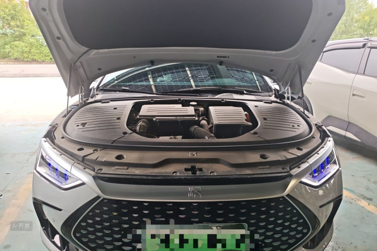 BYD Han 2024 #22 BYD Han 2024 car image #22