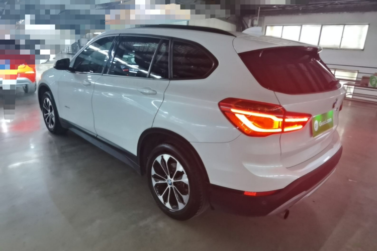 BMW X1 2017 #5 BMW X1 2017 immagine di auto #5