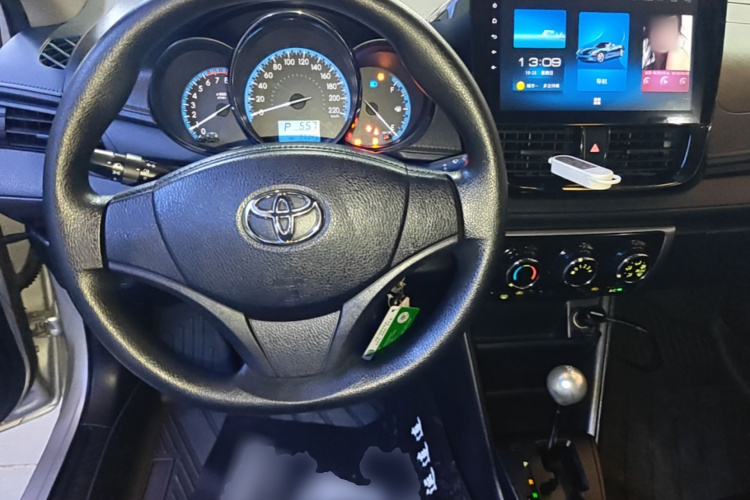 Toyota Vios 2017 car image #11