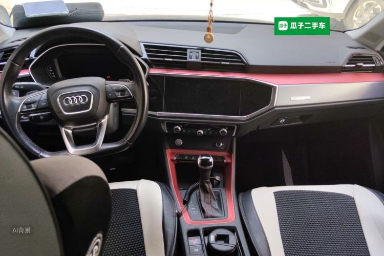 Audi Q3 2019 #11 Audi Q3 2019 car image #11