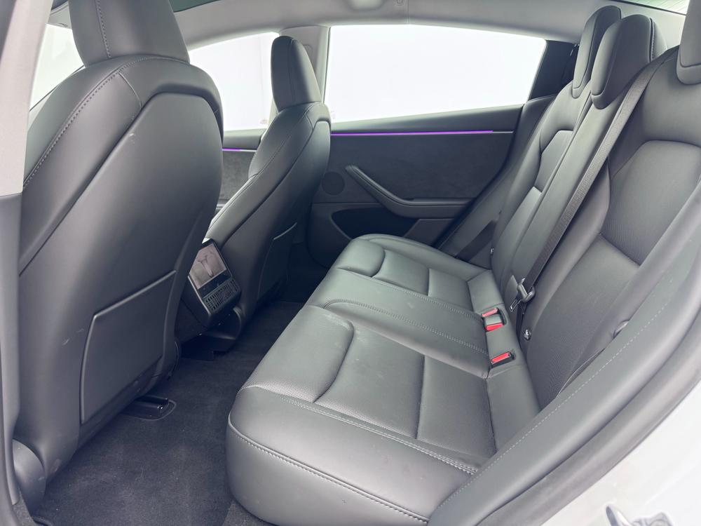 Tesla Model 3 2026 car image #9