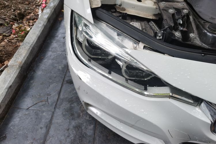 BMW 3 Series 2017 car image #8