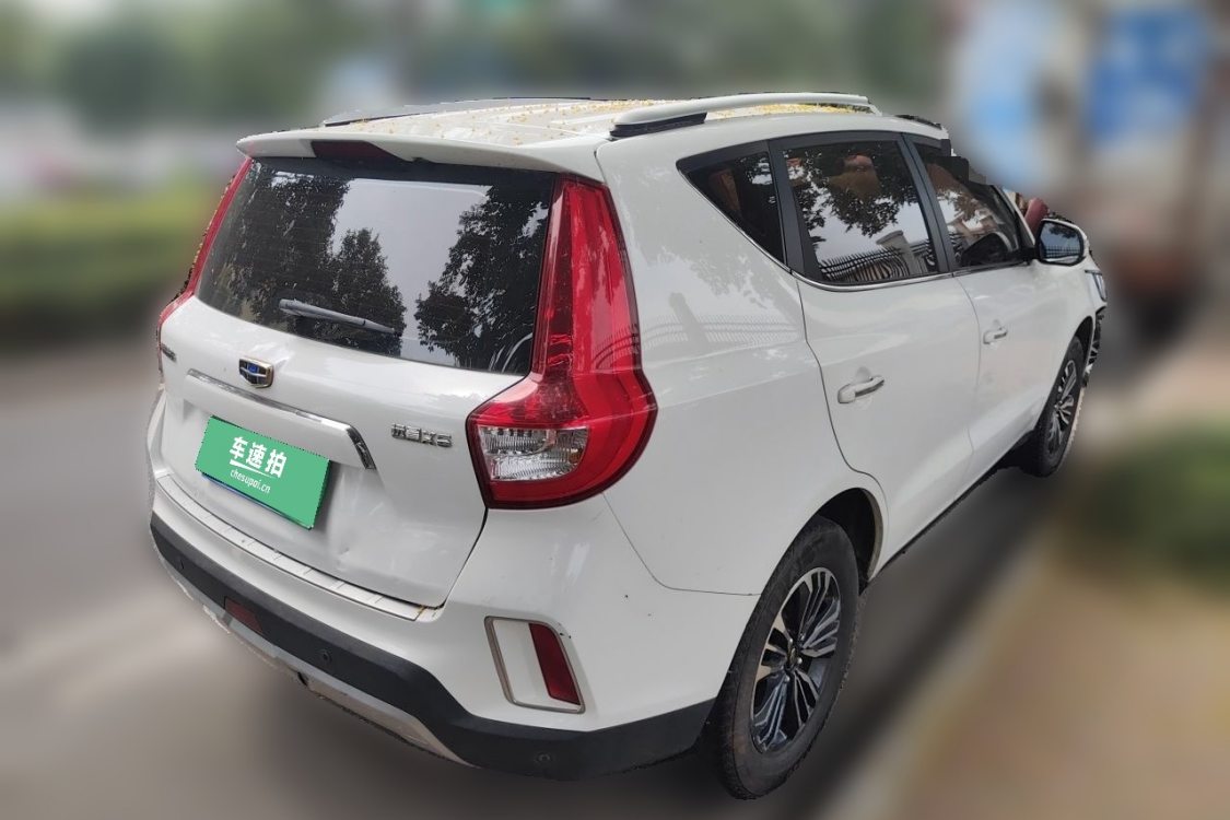GEELY Vision X6 2017 immagine di auto #4