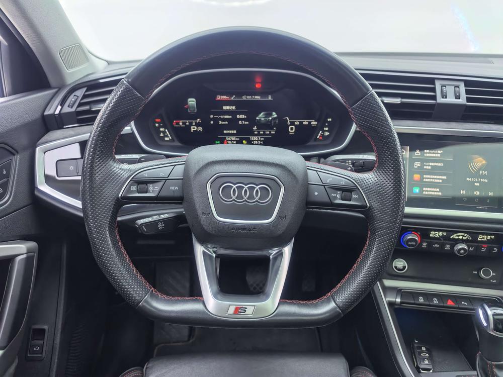 Audi Q3 Sportback 2023 car image #23