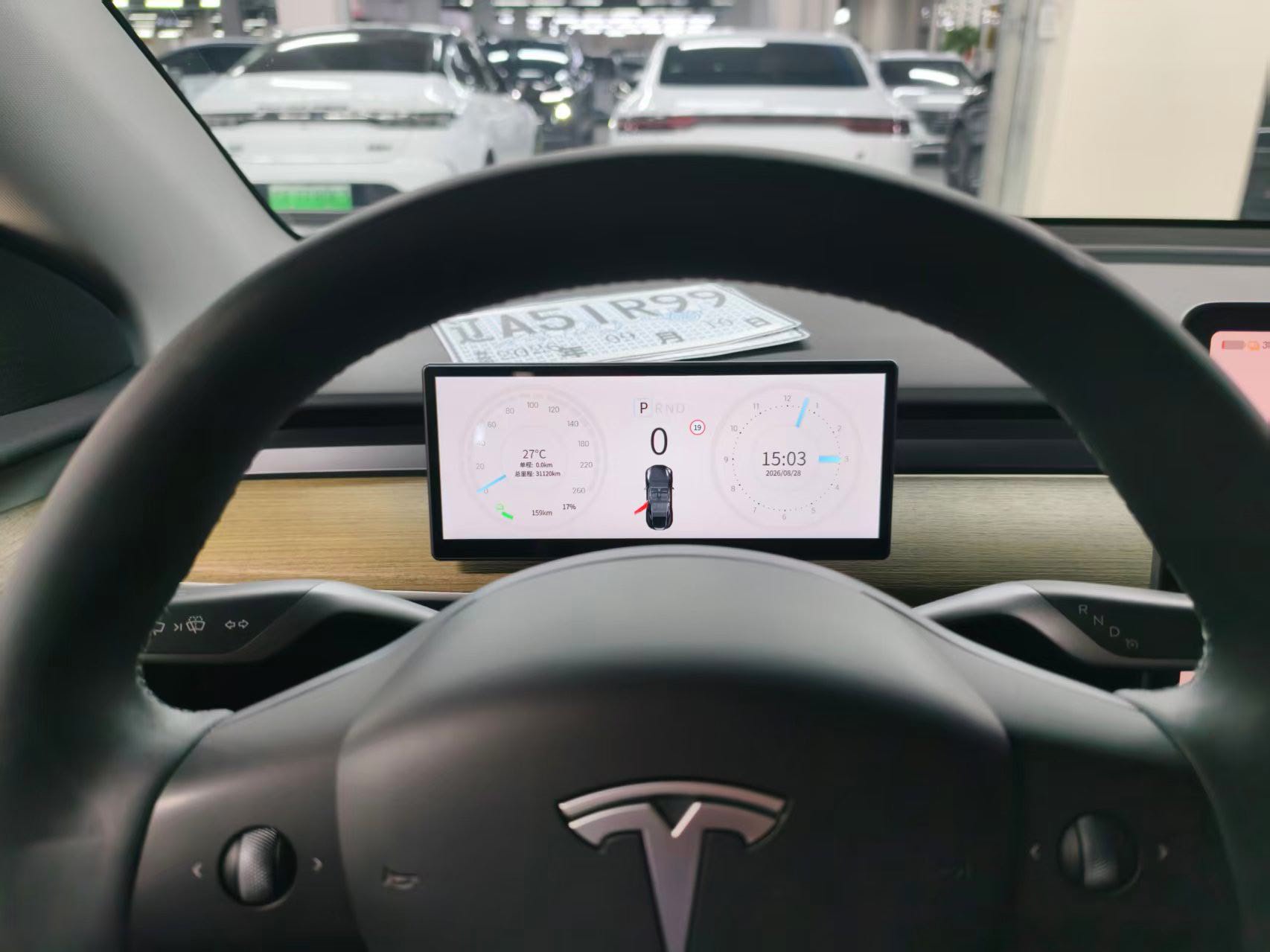 Tesla Model Y 2023 #9 Tesla Model Y 2023 car image #9