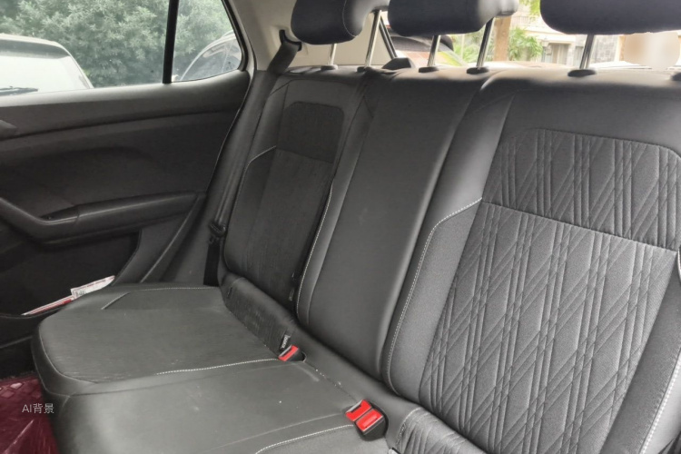 Volkswagen T-Cross 2021 car image #19