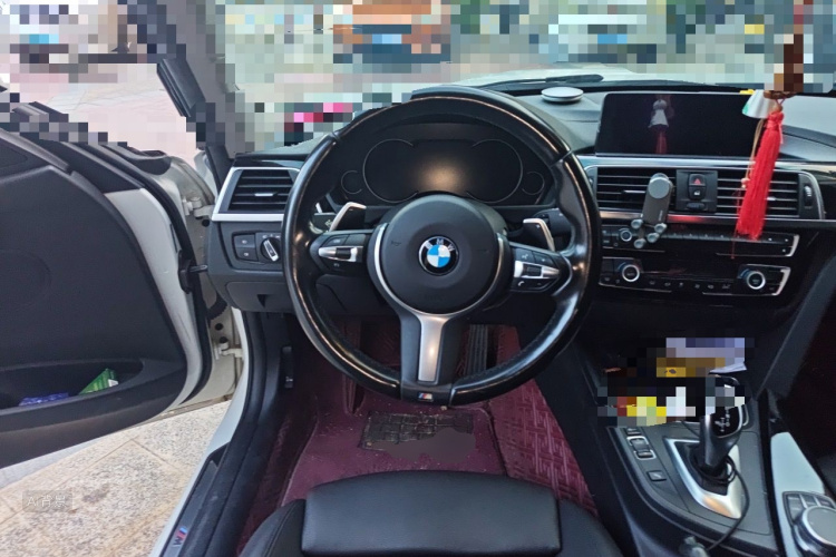 BMW 3 Series 2018 #12 BMW 3 Series 2018 car image #12