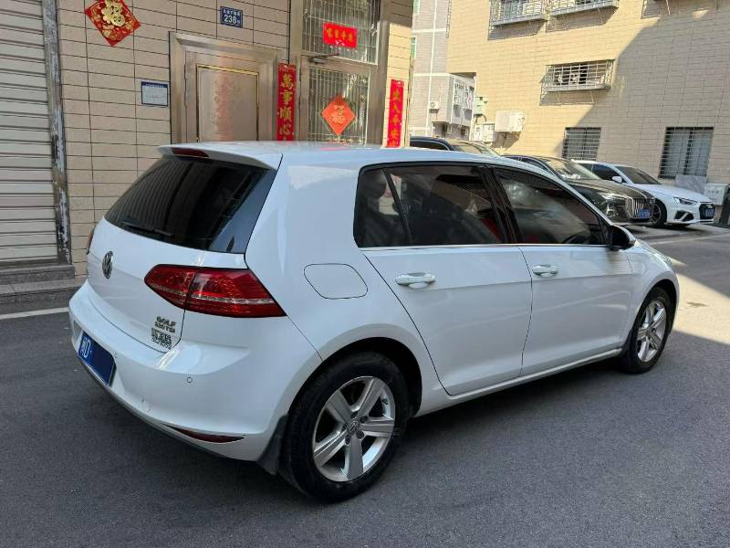 Volkswagen Golf 2016 imagen de coche #9