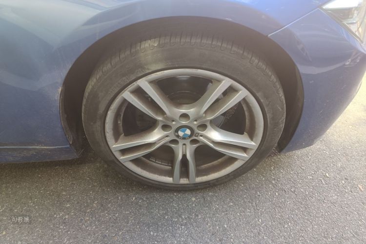 BMW 3 Series 2019 #9 BMW 3 Series 2019 car image #9