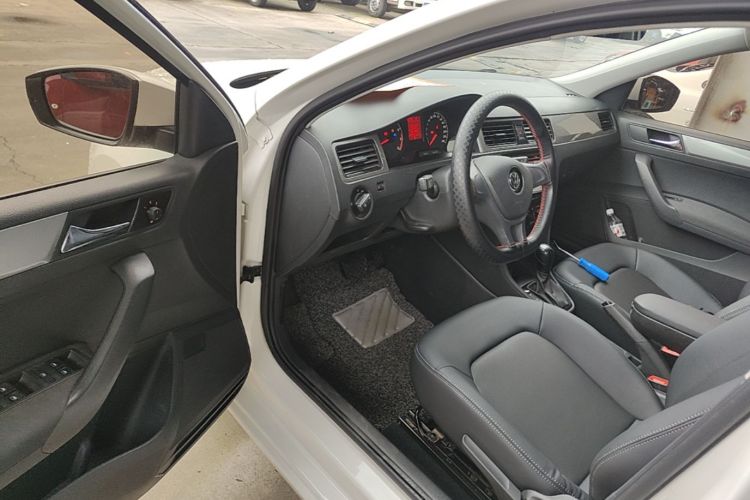 Volkswagen Santana 2016 #16 Volkswagen Santana 2016 car image #16