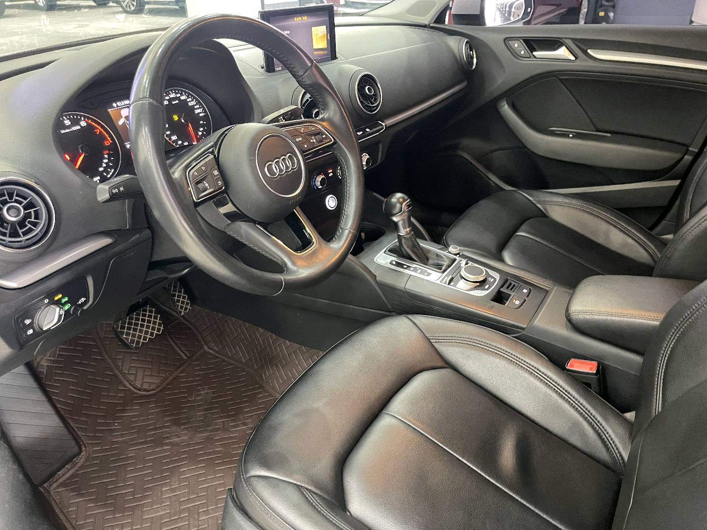 Audi A3 2018 #6 Audi A3 2018 car image #6