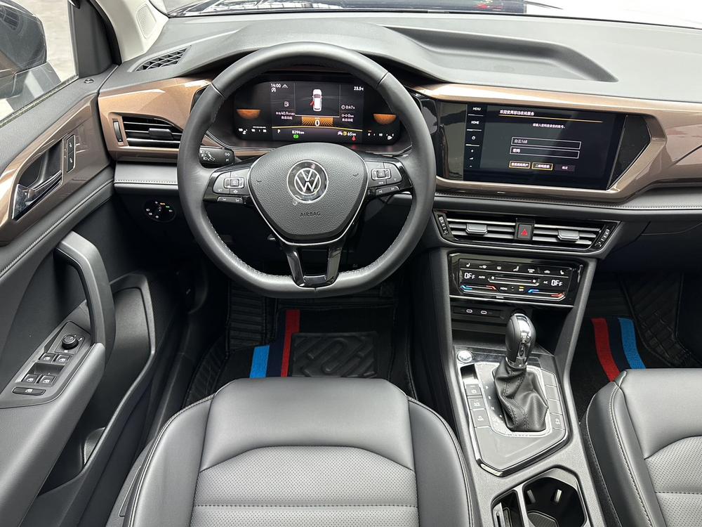 Volkswagen Tharu 2023 #16 Volkswagen Tharu 2023 immagine di auto #16