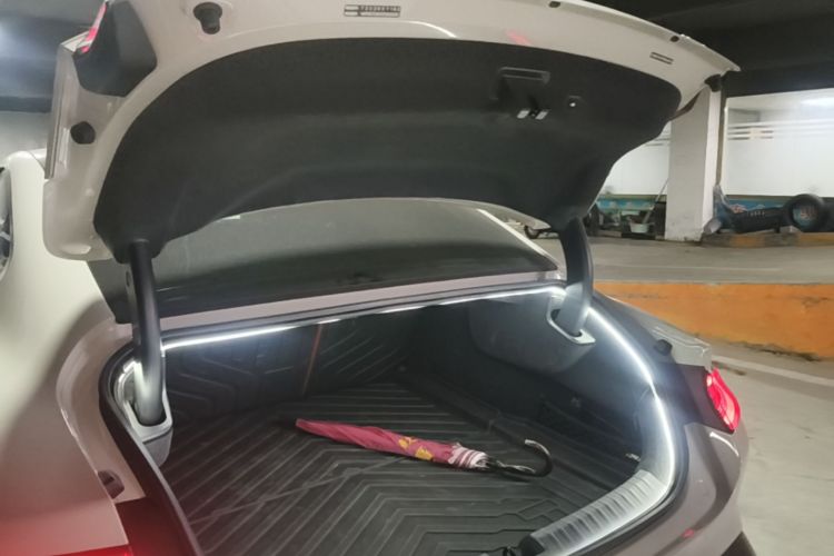 MI SU7 2024 car image #21