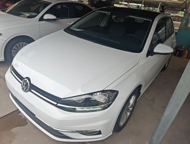 Volkswagen Golf 2018 car image 