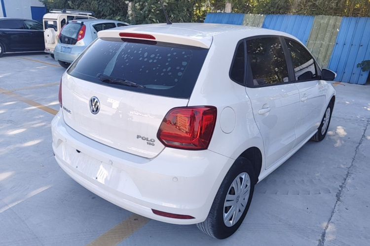 Volkswagen Polo 2019 car image #7
