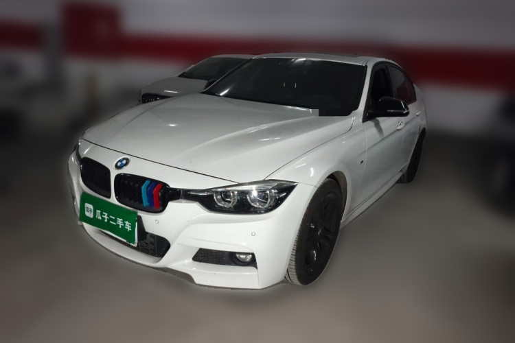 BMW 3 Series 2018 #2 BMW 3 Series 2018 car image #2