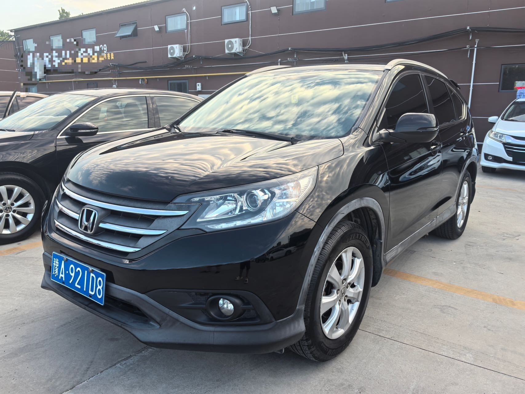 2014 2014 car image