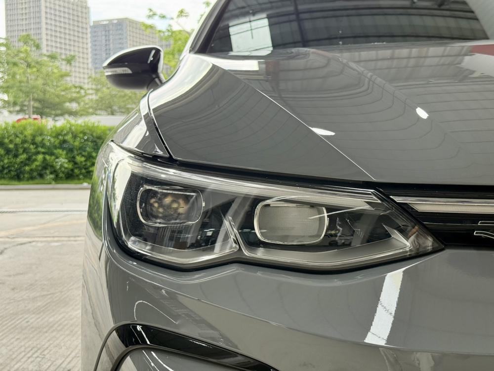 Volkswagen Golf 2024 car image #7