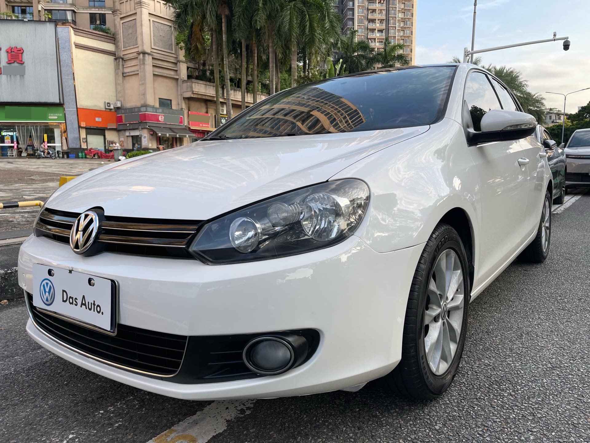 Volkswagen Golf 2013 car image 