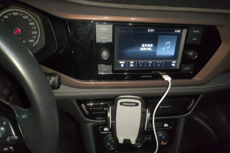 Volkswagen Tharu 2019 #15 Volkswagen Tharu 2019 car image #15