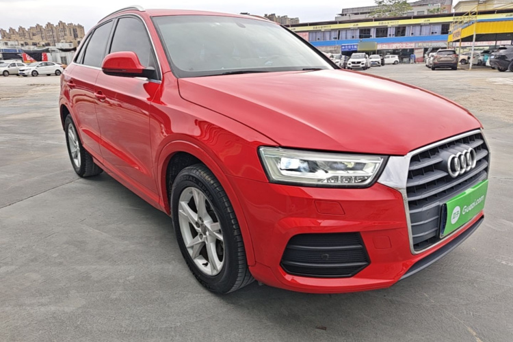 Audi Q3 2019 car image #4